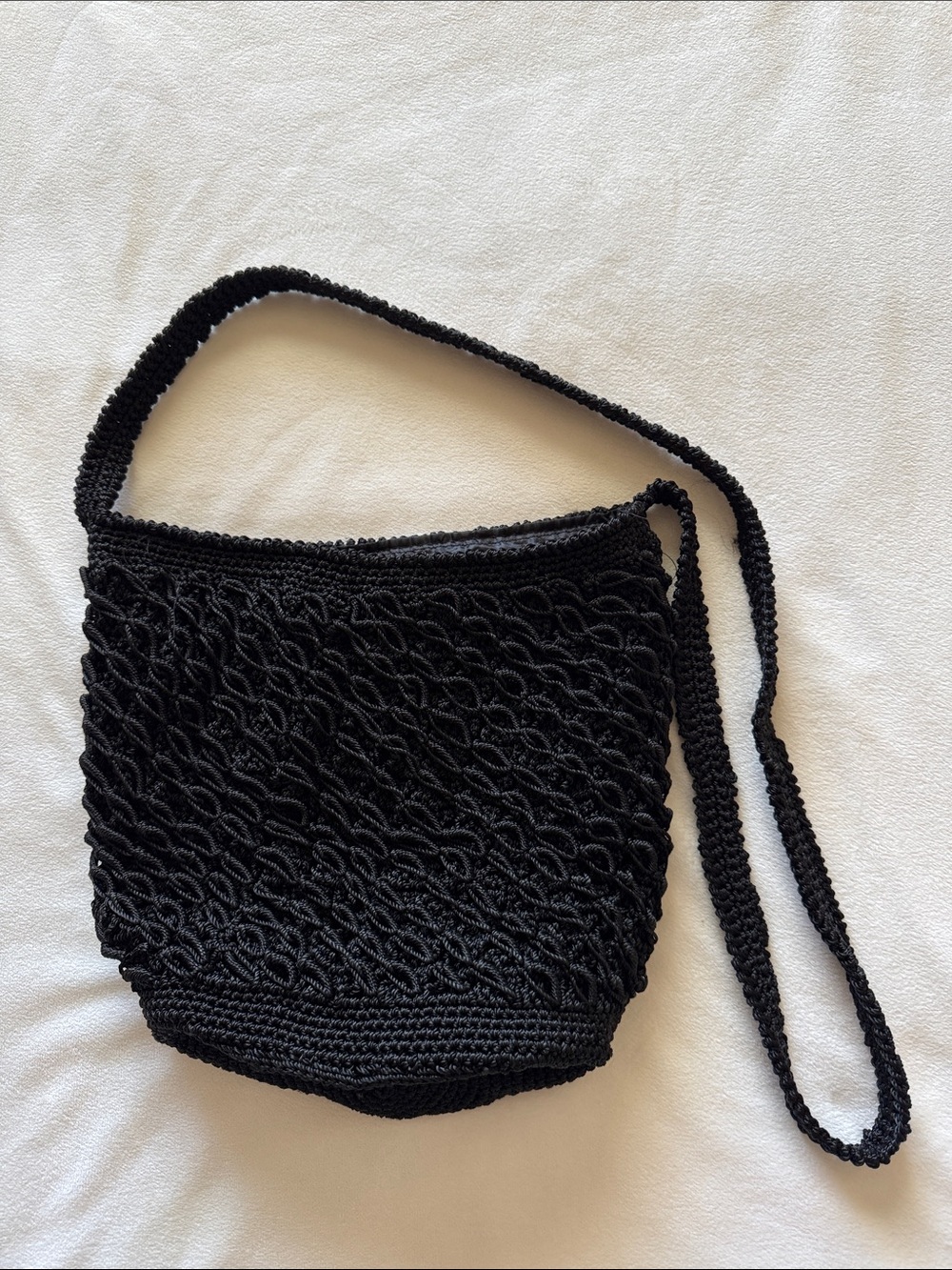 Crochet crossbody bag
